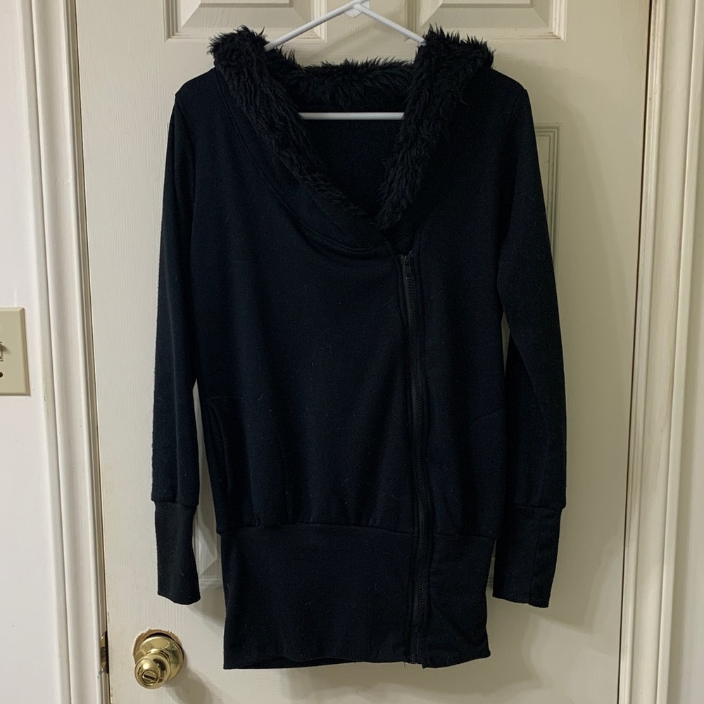 🌷3 for $25🌷Unbranded, US M, Black Faux Fur Lined Long Hoodie Dress with Pockets